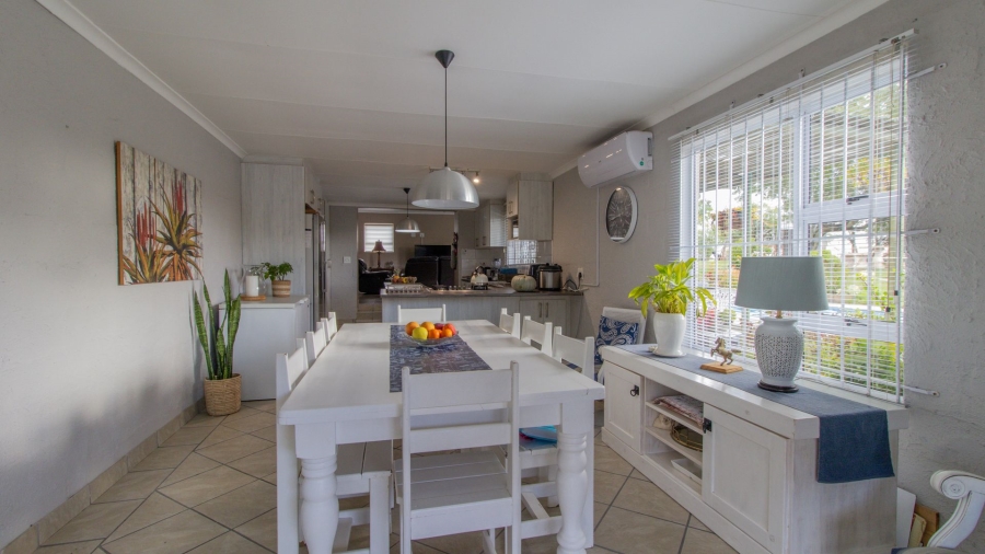 3 Bedroom Property for Sale in Hartebeesfontein Western Cape